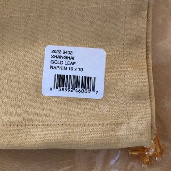 WATERFORD Linens Shanghai Gold Leaf Beaded Napkins 4 - Picture 7 of 16